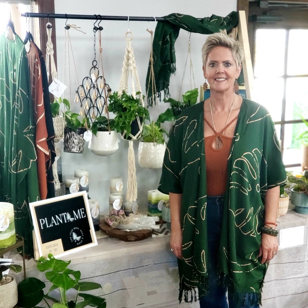 Meet your Posher, Paula